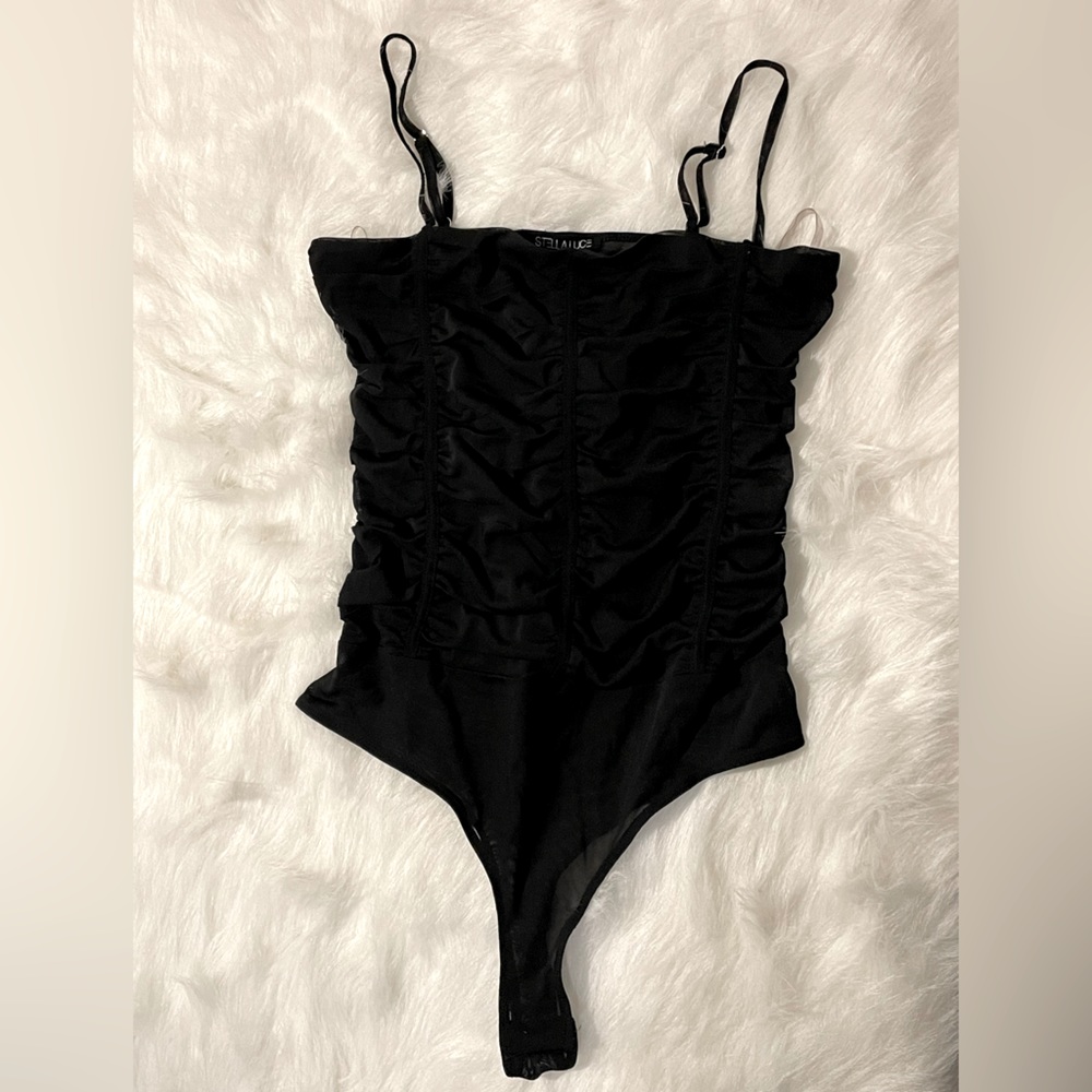 Black ruched body suit L